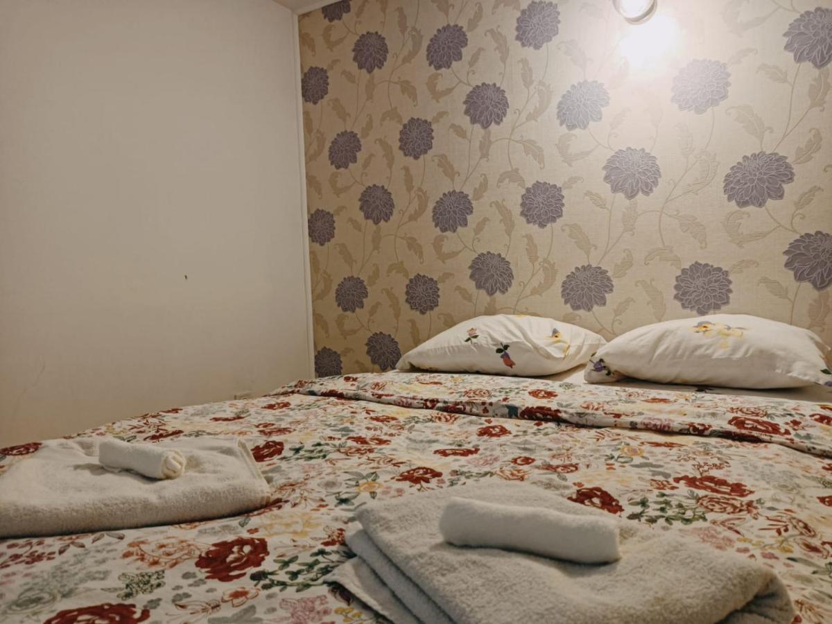 ブカレストPiata Romana Luxuryアパートメント エクステリア 写真